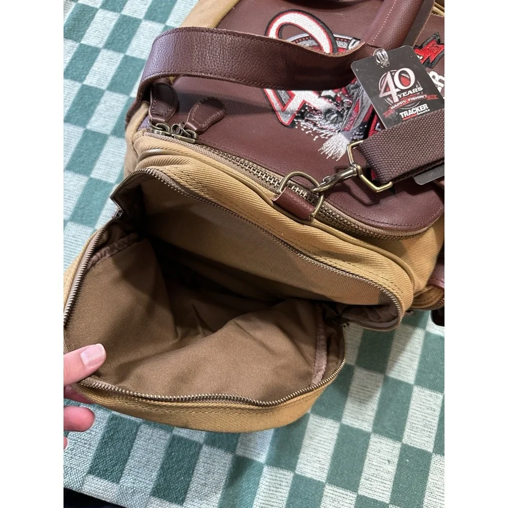 Bass Pro Tracker Fishing Tackle Duffel Bag Canvas Leather Tracker Boats 40th